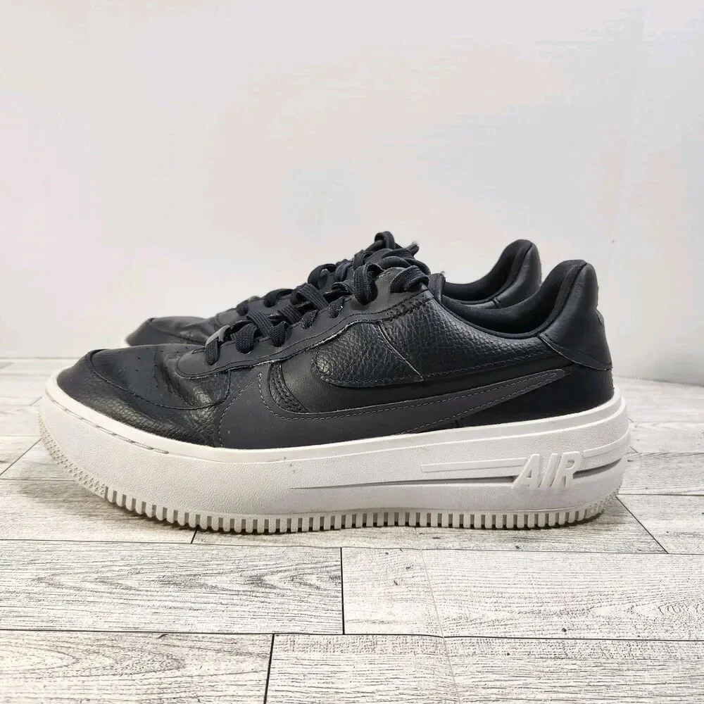 Nike‎ Women's Air Force 1 PLT.AF.ORM Leather Sneakers Size 10 Black DJ9946-001